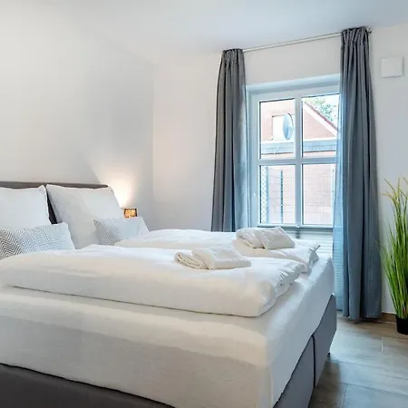 With 2 Bedrooms * غريتسيل